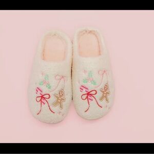 Cozy Cream Slippers with Gingerbread Design